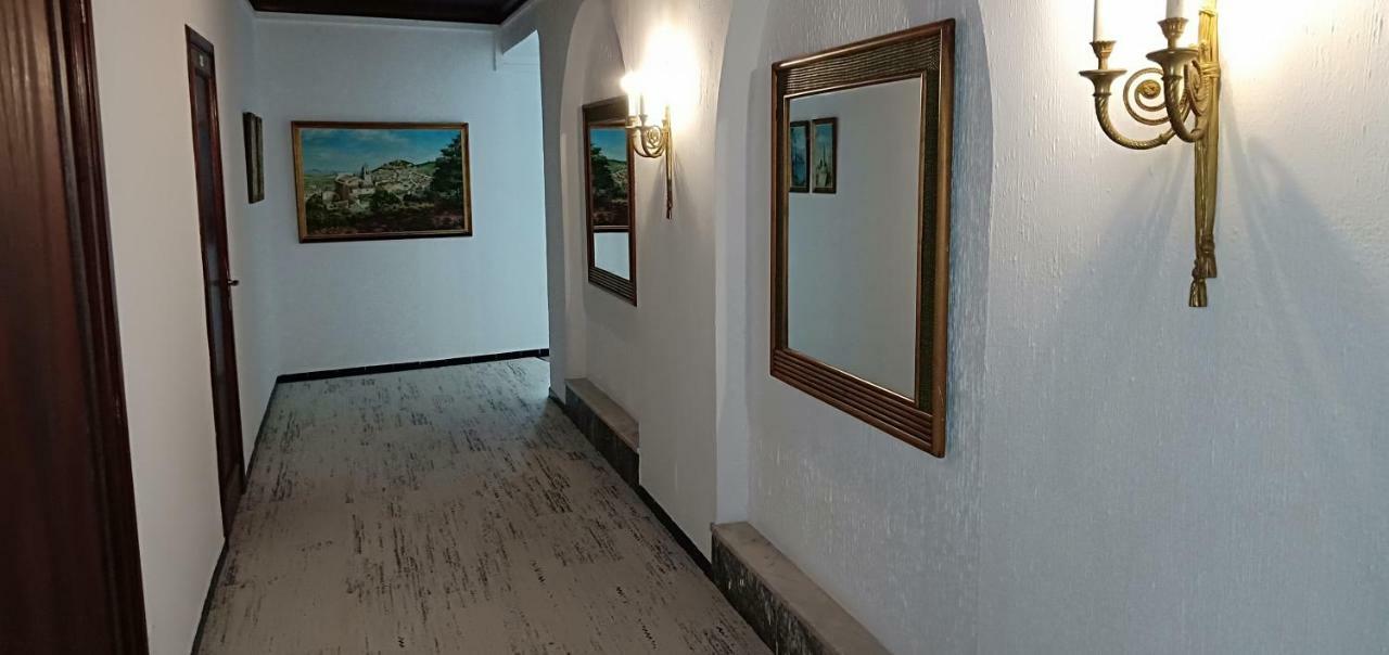 Hostal Cas Bombu Cala Ratjada  Exterior photo